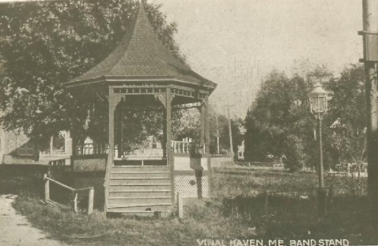 riley_bandstand_VHHistSociety
